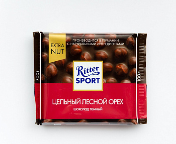 Шоколад темный RITTER SPORT Цельный лесной орех, 100г